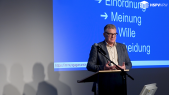 thumbnail of medium Dialogtage 2025 - Keynotespeech von Thilo Baum